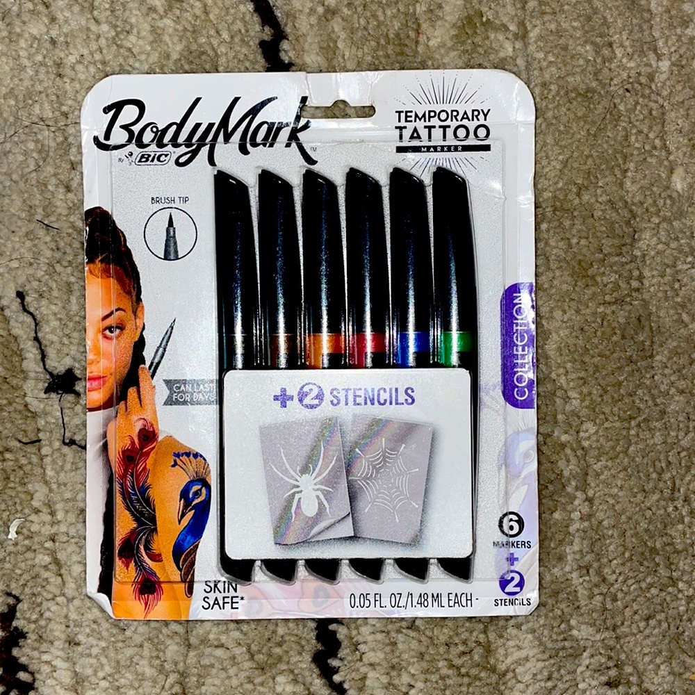 Temporary tattoos with 2 stencils.